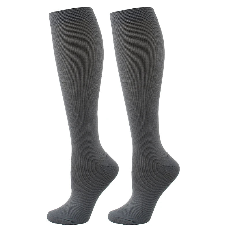 Chaussettes de Compression Respirantes – Confort & Récupération